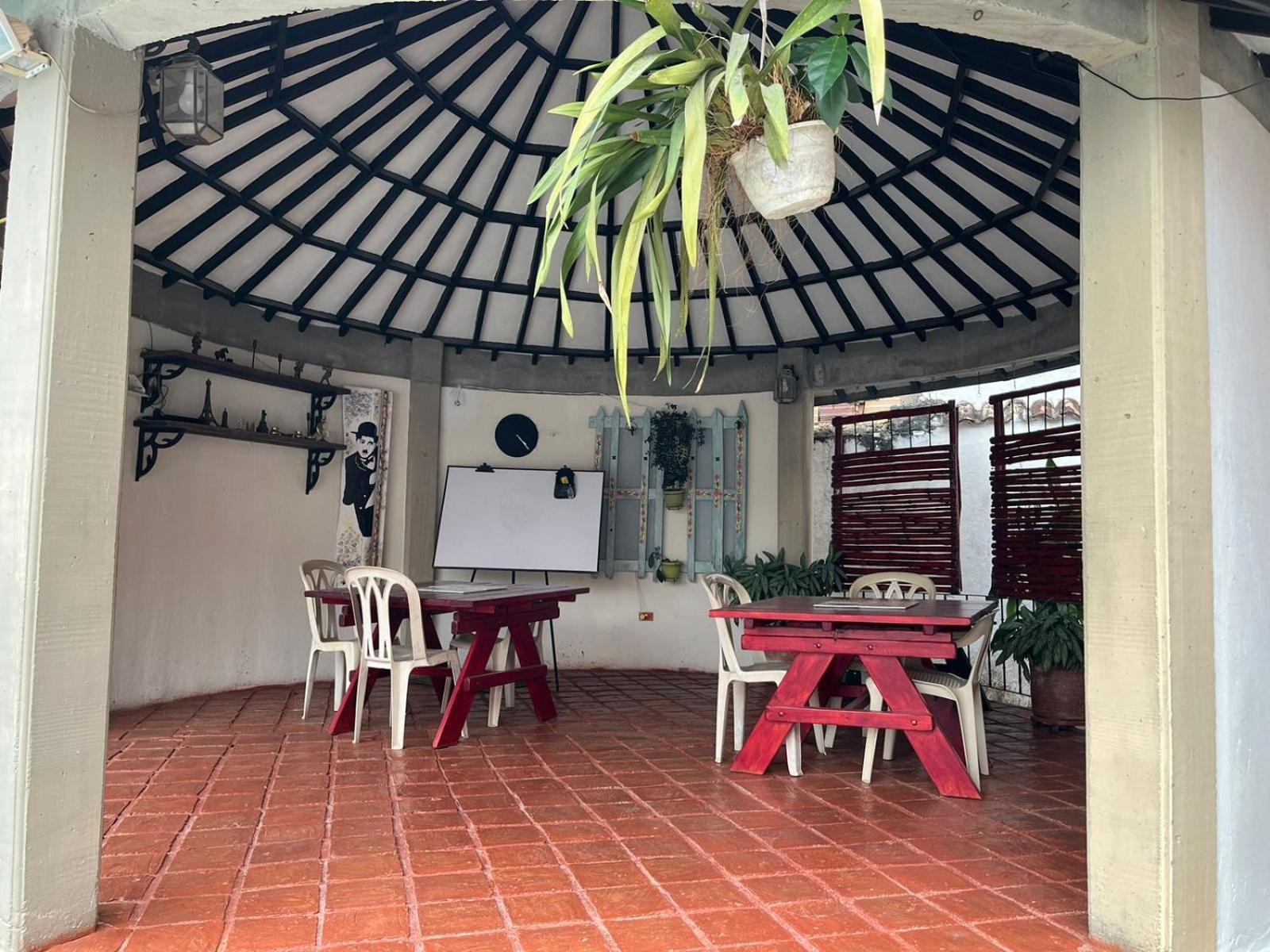 Hotel Aguablanca La Mesa  Eksteriør bilde