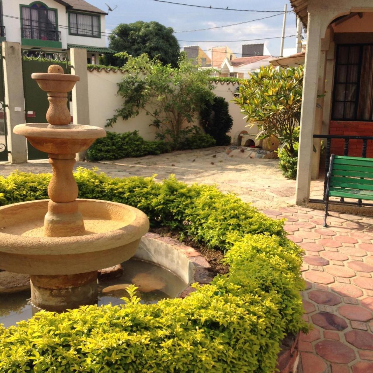 Hotel Aguablanca La Mesa  Eksteriør bilde